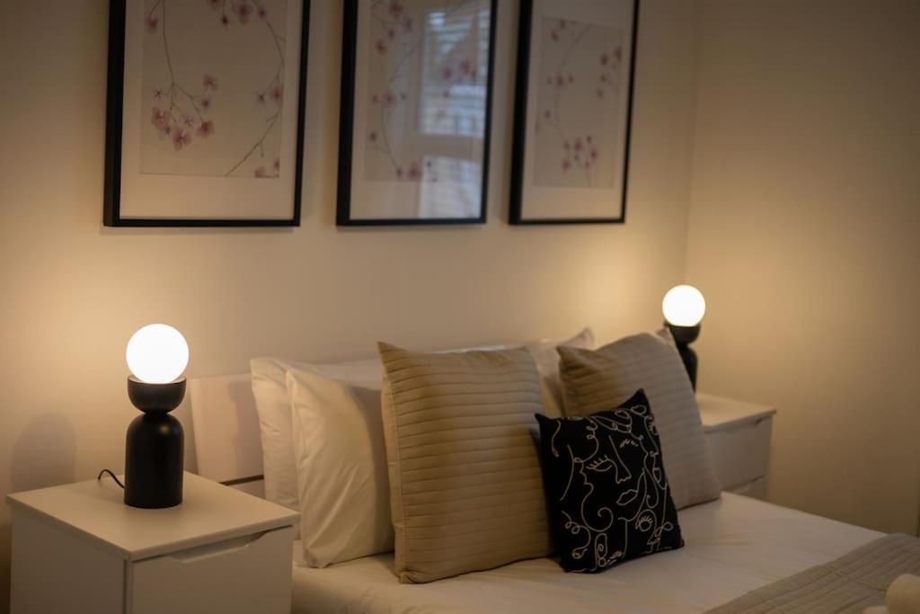 Rodney House By Mgroupsa Villa เชลเทนแฮม ภายนอก รูปภาพ